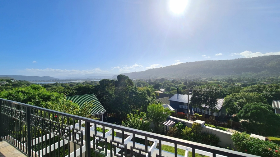 5 Bedroom Property for Sale in The Village Western Cape